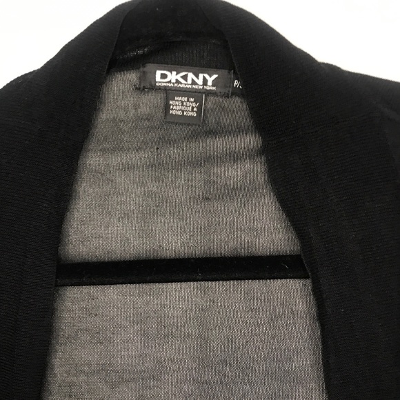 Vintage DKNY Shrug - Picture 11 of 11